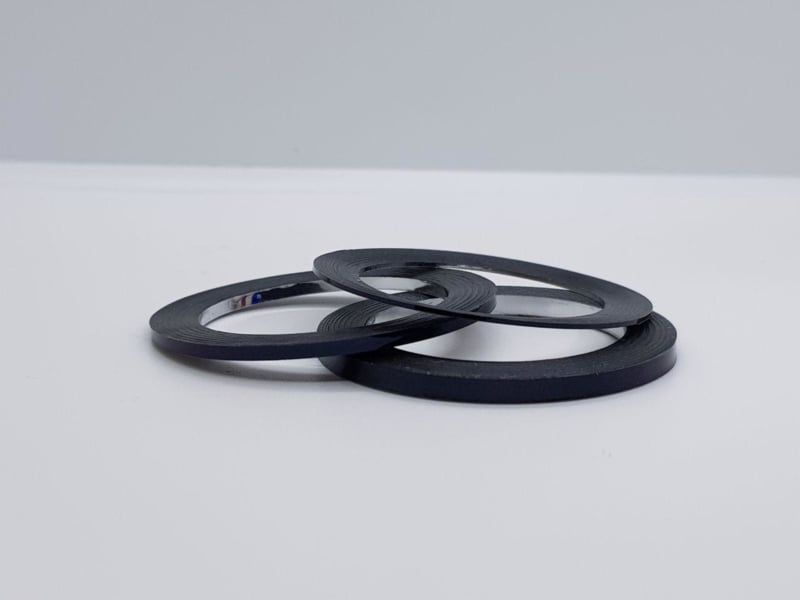 Korneliya Striping tape Zwart / Black 3 mm