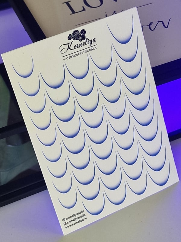 Korneliya Waterdecal French Smile Line OMBRE BLAUW