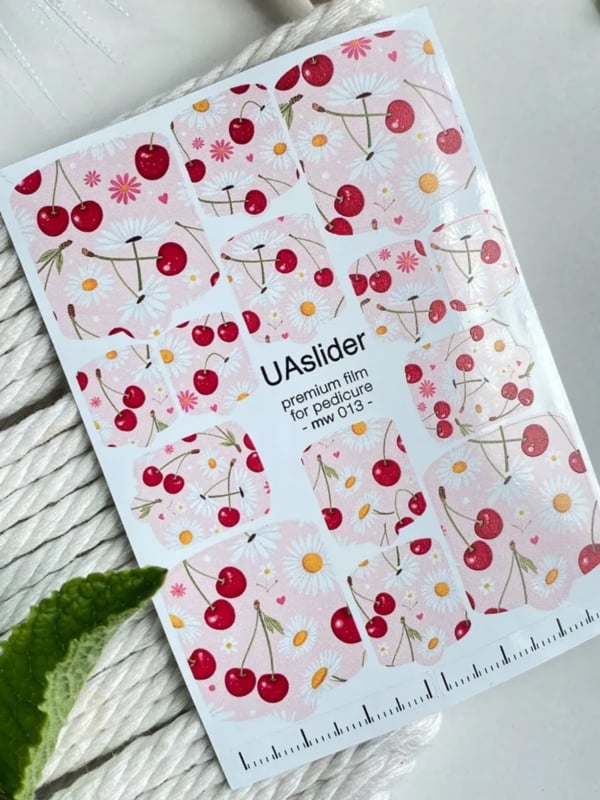 Pedicure Nail Wrap Premium MW 013 – Cherry Blossom