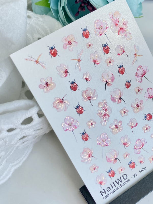 No Cut 071 NCg – Blossom Garden No Cut Water Decals