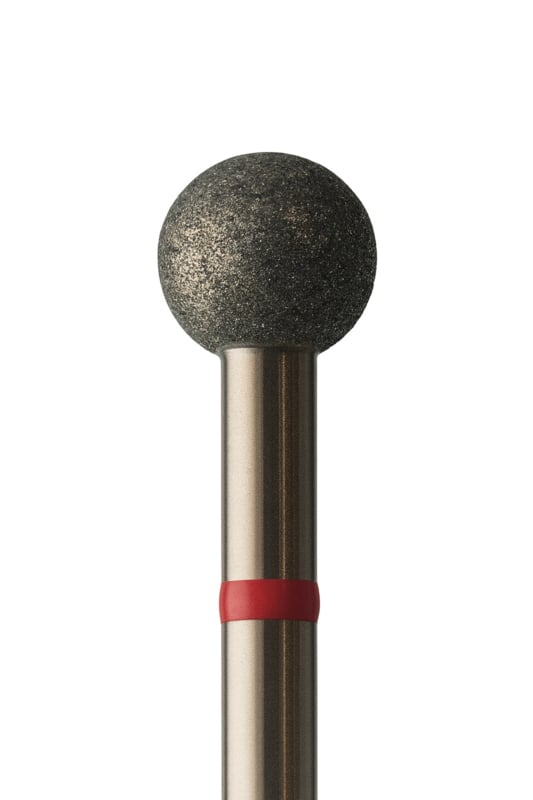 Korneliya Frees Bitje Diamant Bol Cuticle Rood 5,0 mm